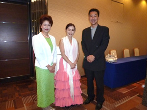 森久美子フラメンコ舞踊団