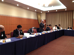 ライオンズクラブ三役会議