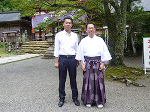 丹生都比売神社