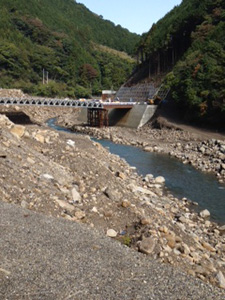 特別委員会視察二日日
