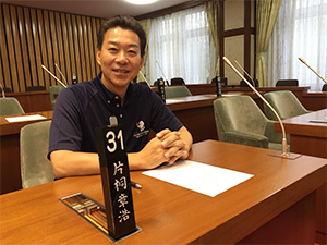 県議会閉会
