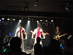 「つとケン」ライブ
