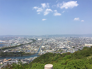 高津子山