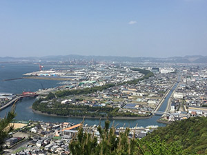 高津子山