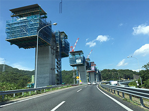 京奈和自動車道
