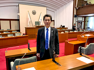 県議会最終日
