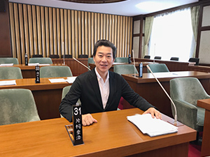 県議会開会