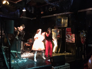 ハニーゴールドライブ