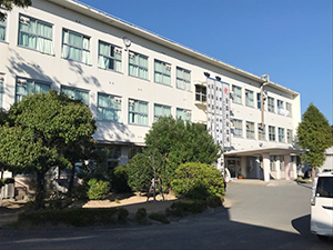 向陽高校