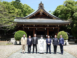 竈山神社「雄誥祭」