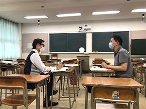 生徒会三役との懇談会準備