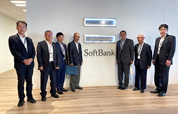 ソフトバンク本社 視察