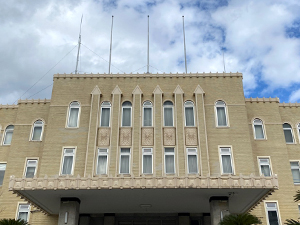 建築士サンタと巡る和歌山県庁本館