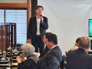 ゴールド笑の会 県政報告