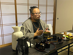 高野山の茶人である梅原さん