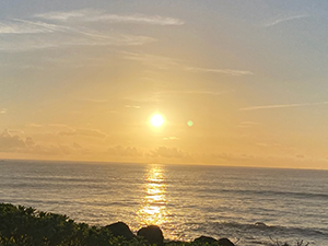 台東縣の太平洋からの日の出