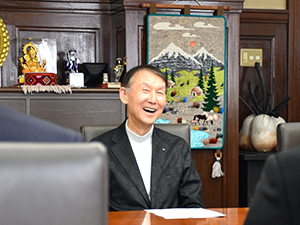 岸本周平知事