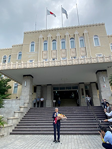 新知事初登庁