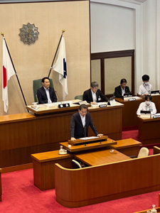 一般質問で登壇