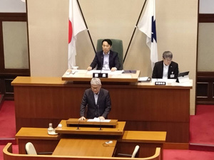 一般質問で登壇