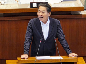 一般質問で登壇