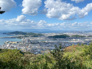 秋のウォーキング 名草山
