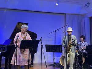 �A�t�^�k�[�� �e�B �R���T�[�g